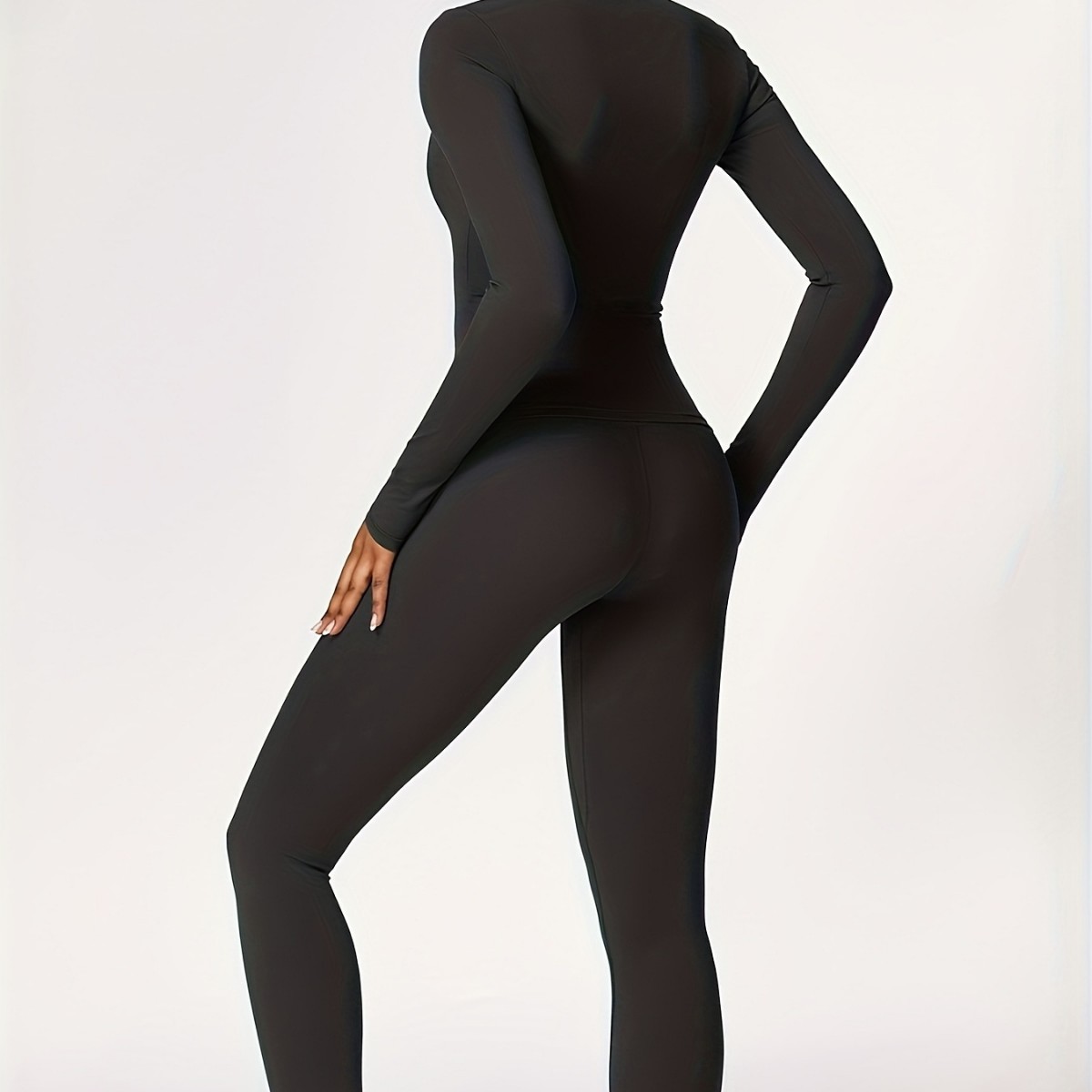 بدلة يوجا ضيقة ذات أكمام طويلة - مراجعة Fitness & Nutrition Lab وسعره