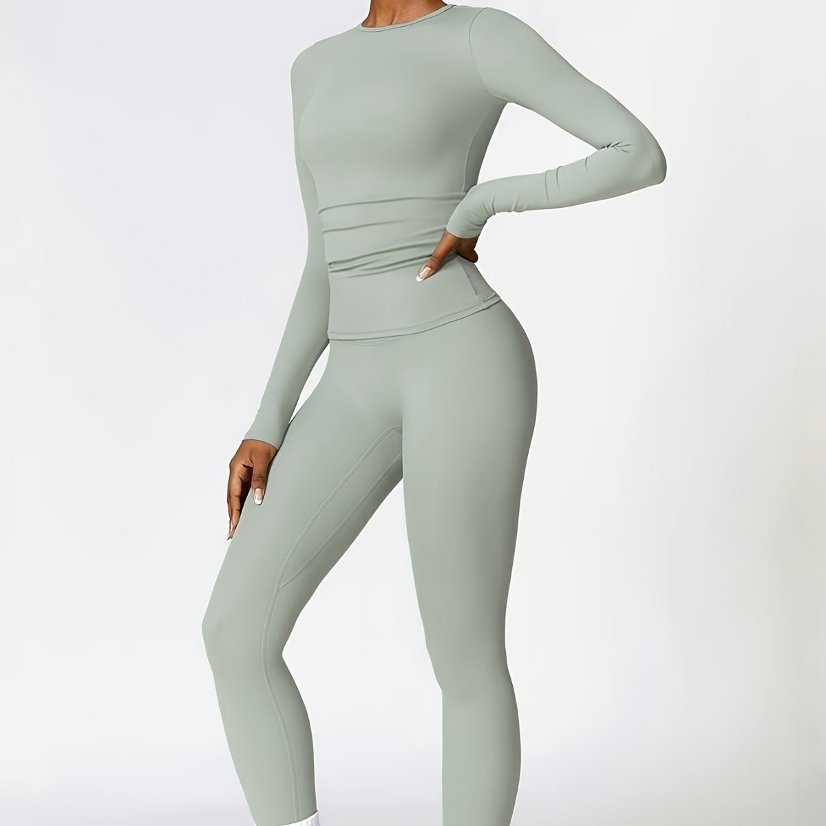بدلة يوجا ضيقة ذات أكمام طويلة - مراجعة Fitness & Nutrition Lab وسعره